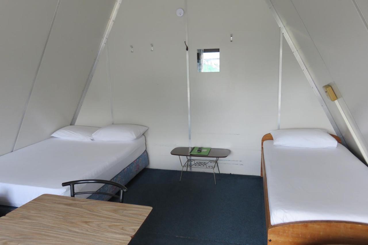 Rangiora Eco Holiday Park Fernside Exterior photo